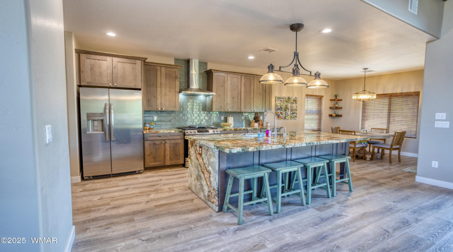 011_Kitchen