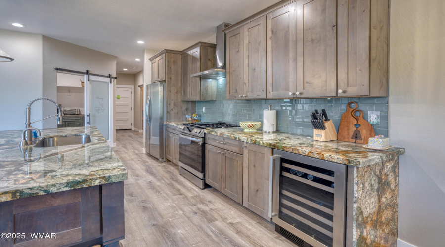 012_Kitchen