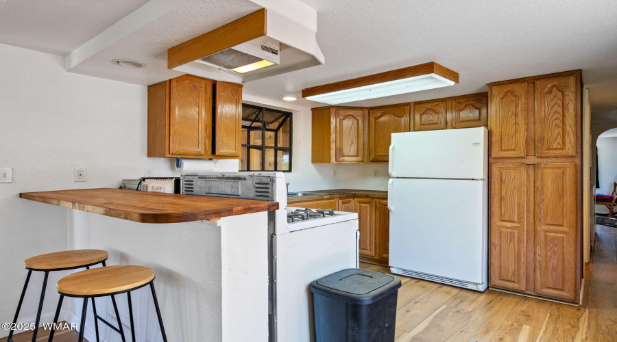 8596FoxCir-ShowLow-AZ-8