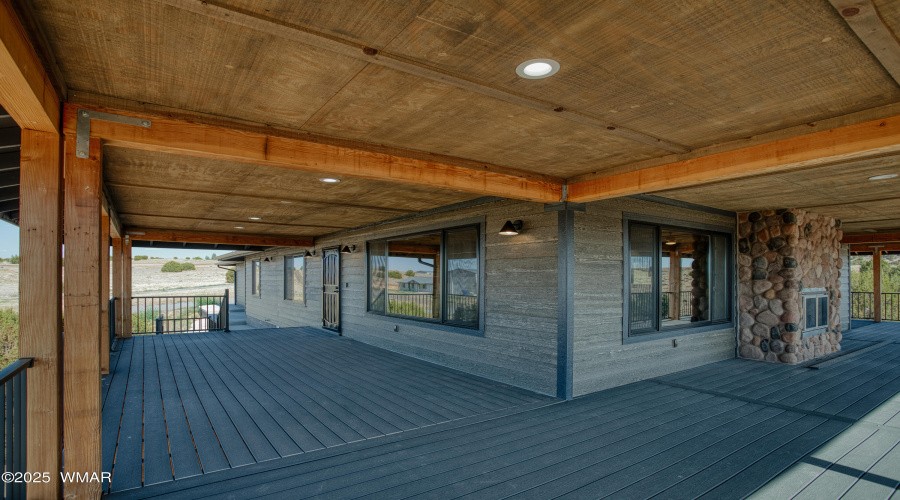 Australian Style Wraparound Deck