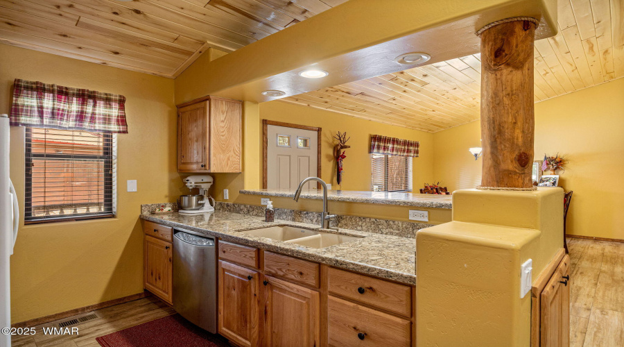 1761NBisonCt-ShowLow-AZ-9