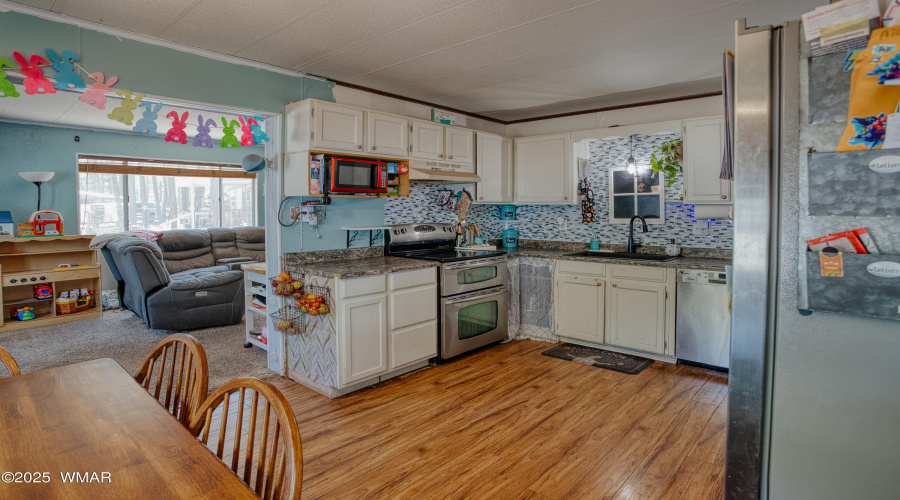 Spacious Kitchen