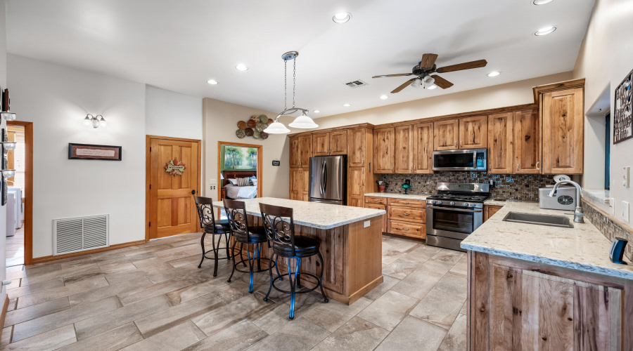 Kitchen (1)