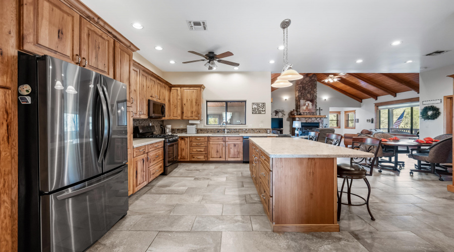 Kitchen (2)