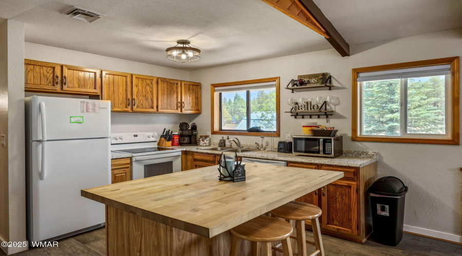 108SkyhookRd-Pinetop-AZ-12