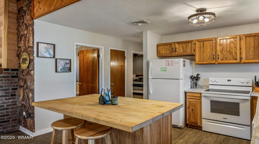 108SkyhookRd-Pinetop-AZ-13