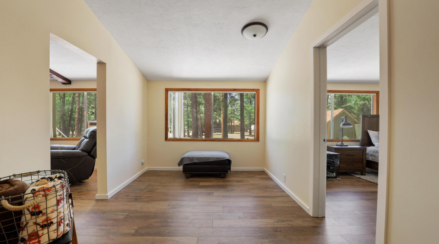 Office or sitting area