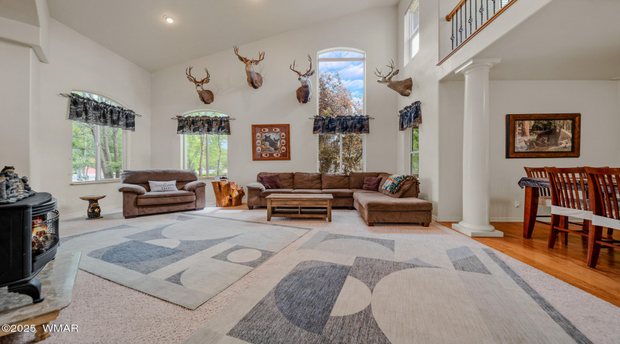 LivingRoomFireLodge-1-5