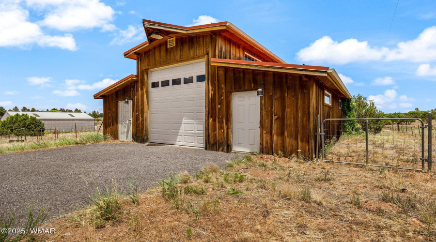 Barn