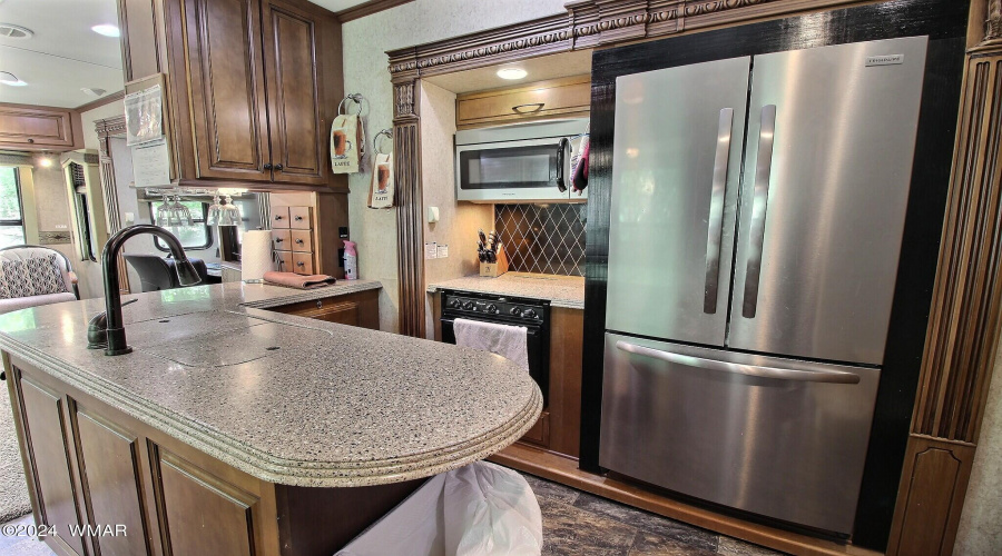 Full size refrigerator