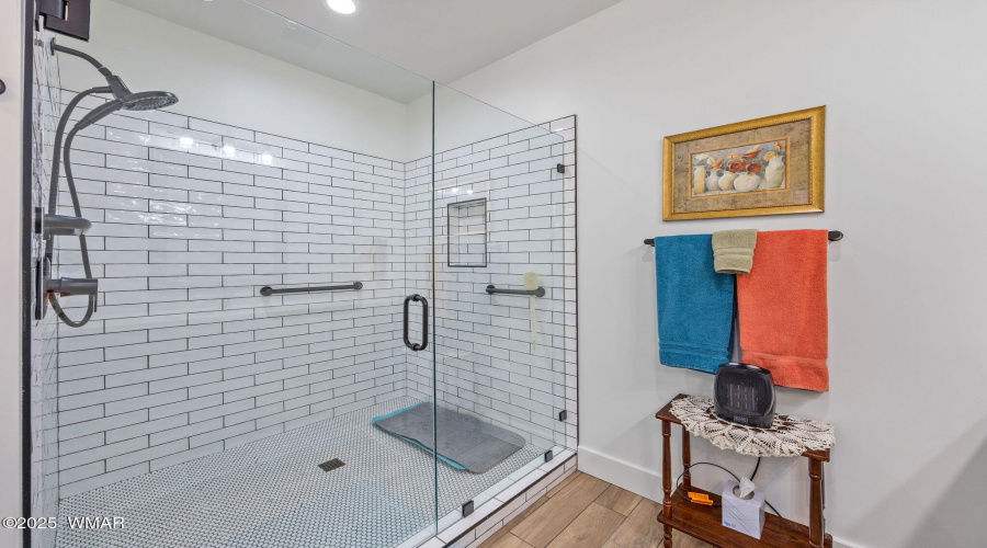 Primary Walk in shower