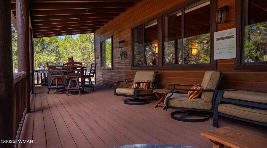 Covered back deck