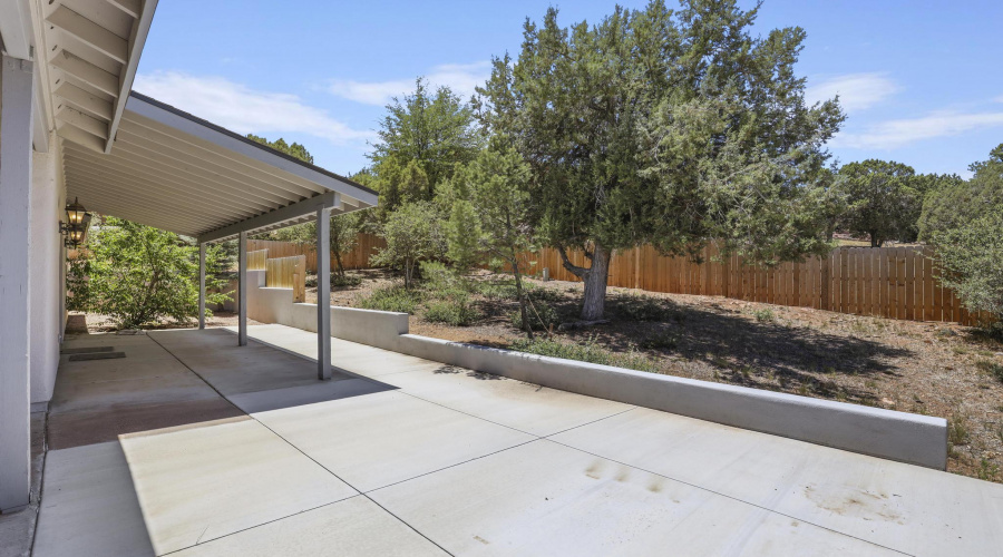 Fenced Rear Yard