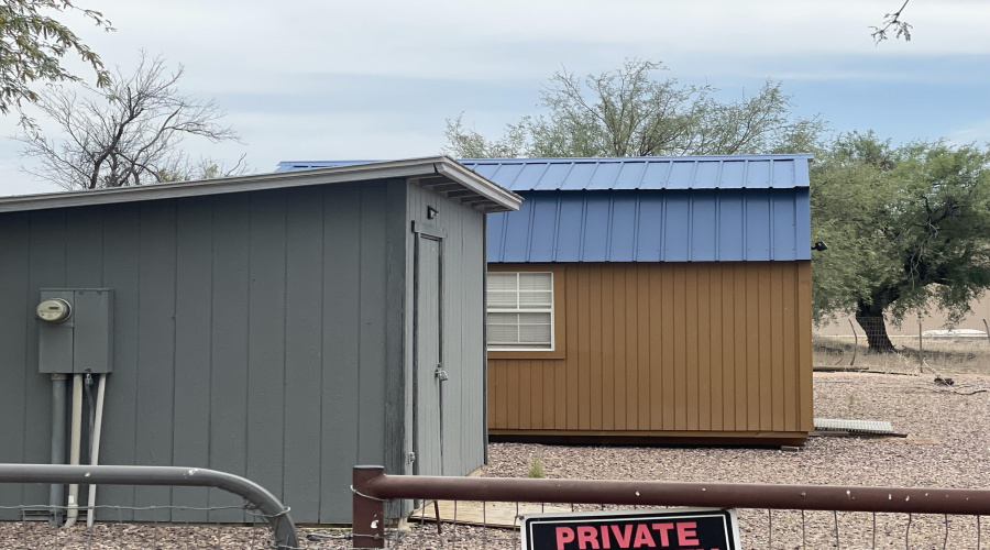 pvt well + Shop Bldg
