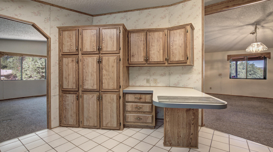 breakfast bar