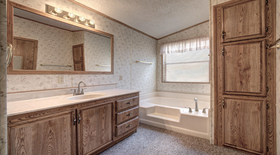 primary bath