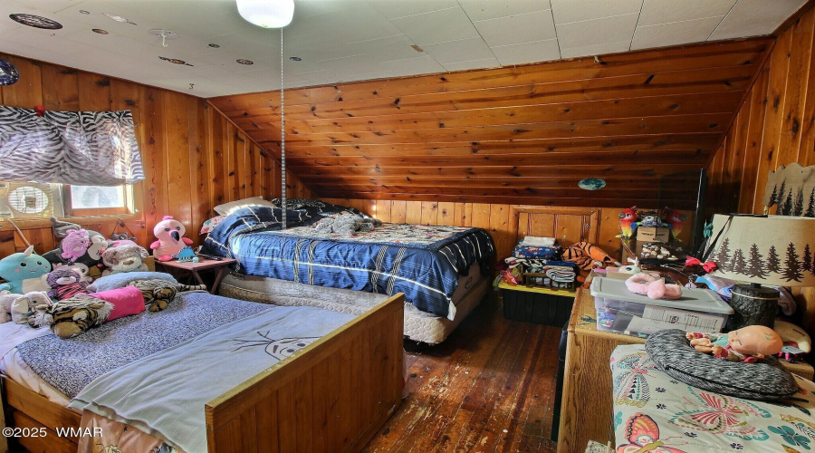 Home 1 - Bedroom area 3