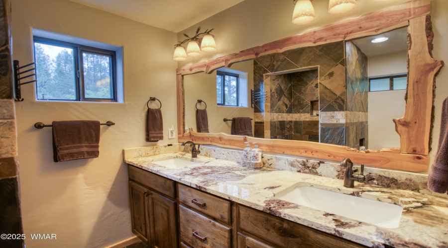 3451 Roaring Fork Drive, Pinetop