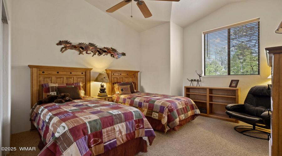 Upstairs Bedroom 2