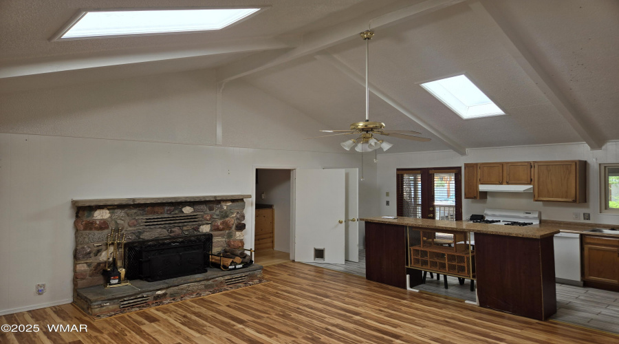 Living Room and Kitchen 01