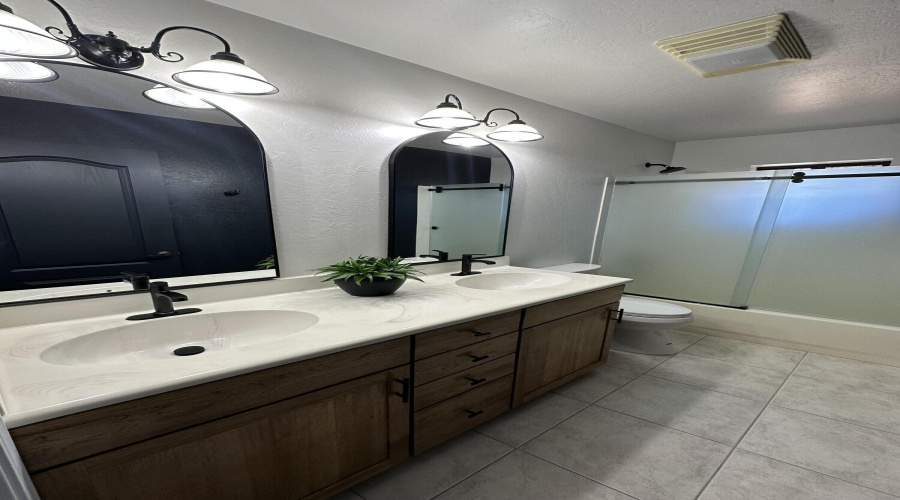 Guest bath