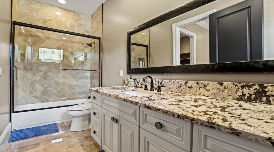Bedroom 2 Ensuite