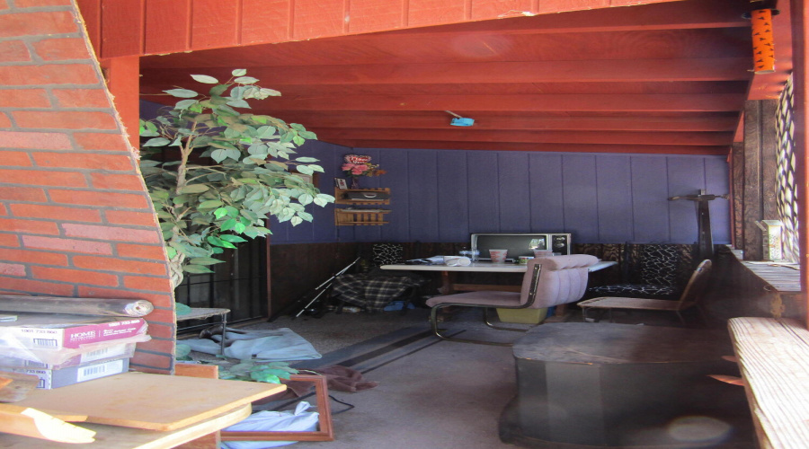 Partially enclosed