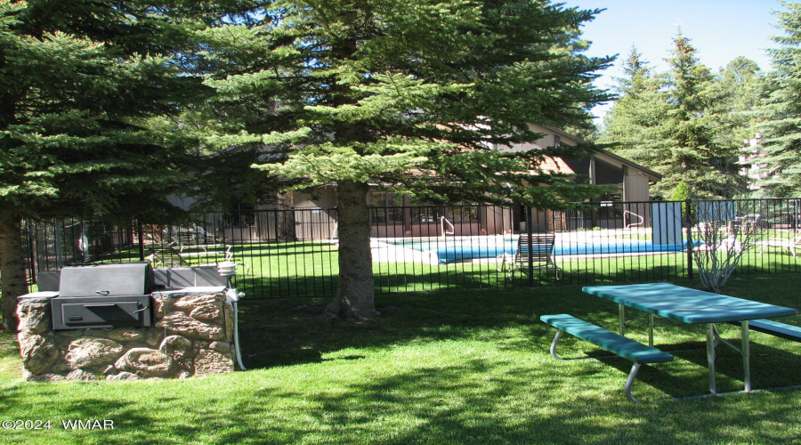 Outdoor Living!