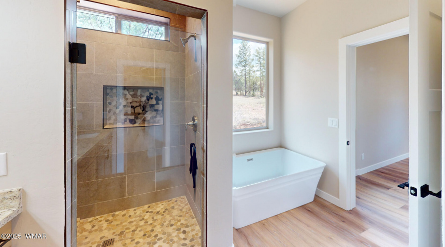 2181-W-Whispering-Springs-Bathroom