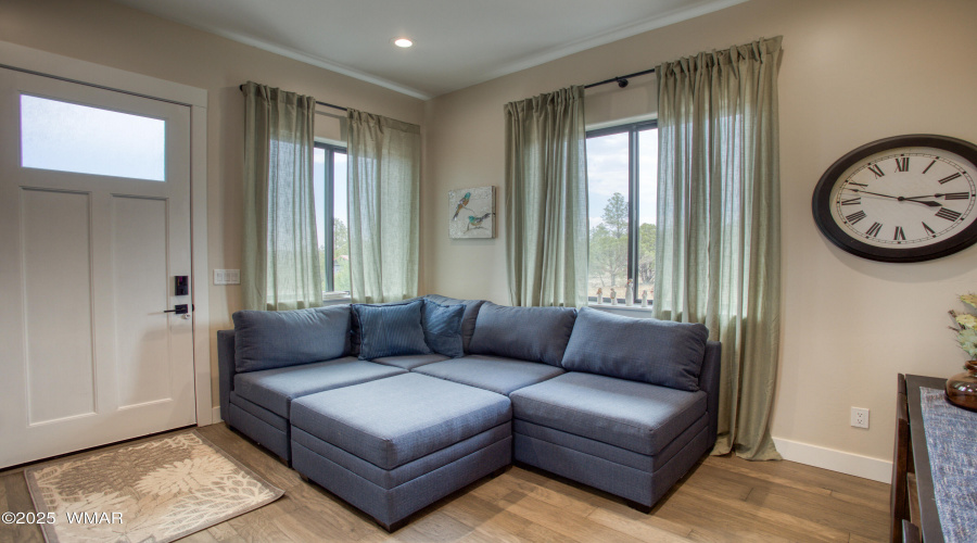 Guest Quarters Separate Entrance