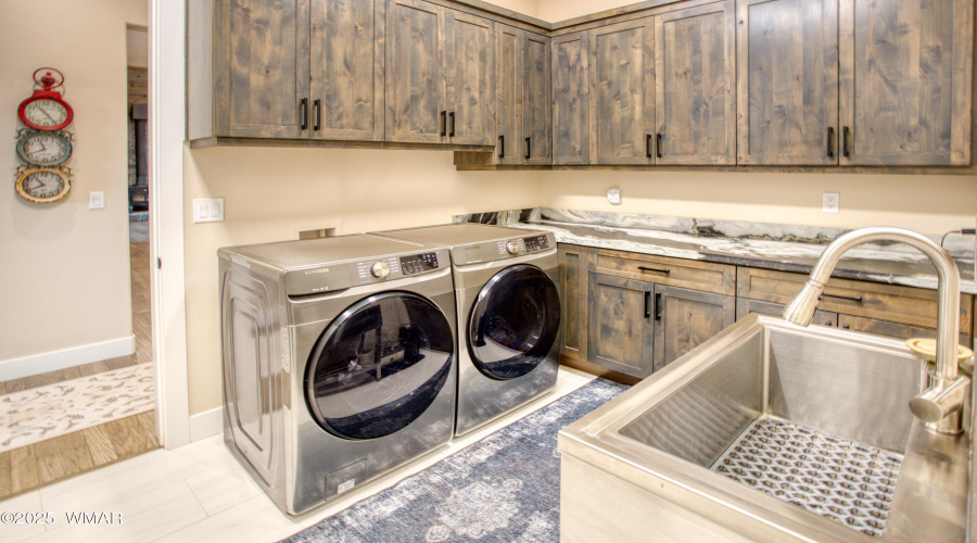Highly Functional Laundry Room