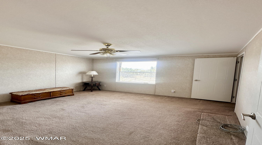BEDROOM 2 W/ WALK IN CLOSET
