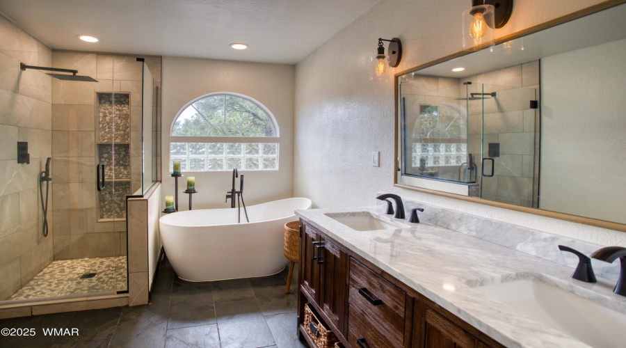 Primary Ensuite