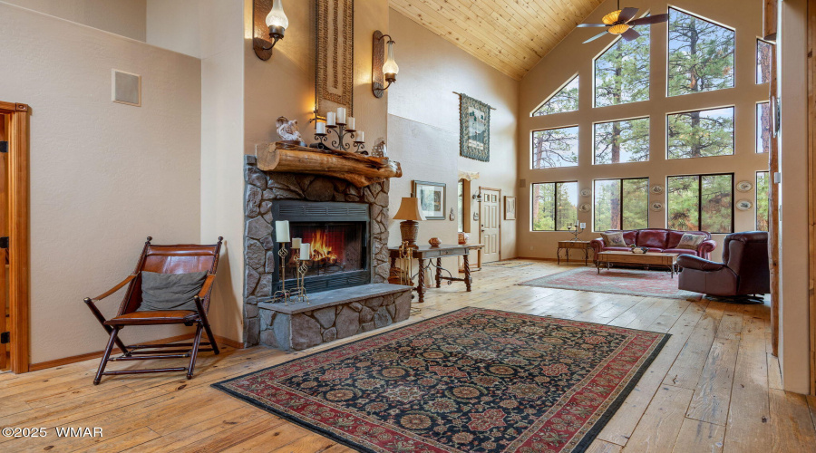 2353FlorianMdwTrl-Heber-AZ-11