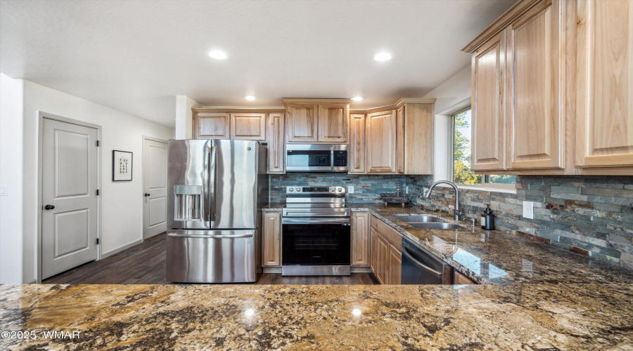 12-Kitchen