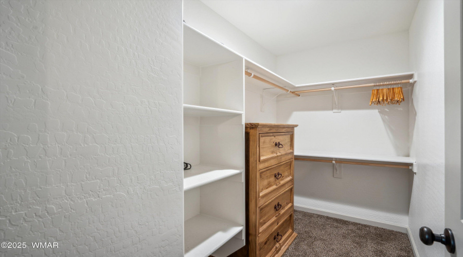 20-Master Closet