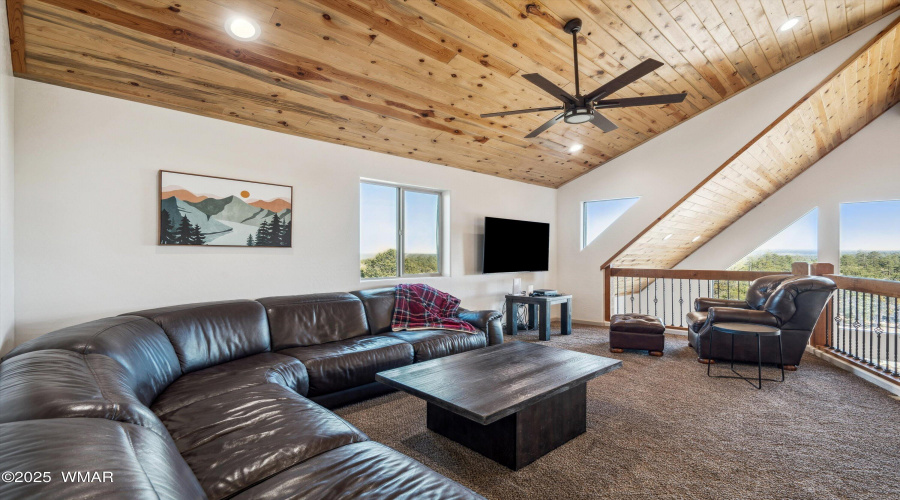 24-Family Room