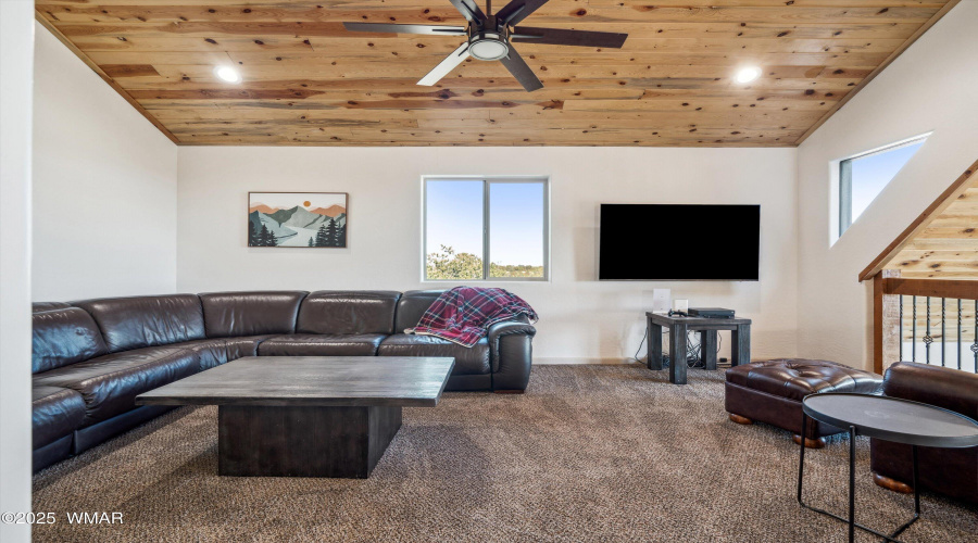 25-Family Room