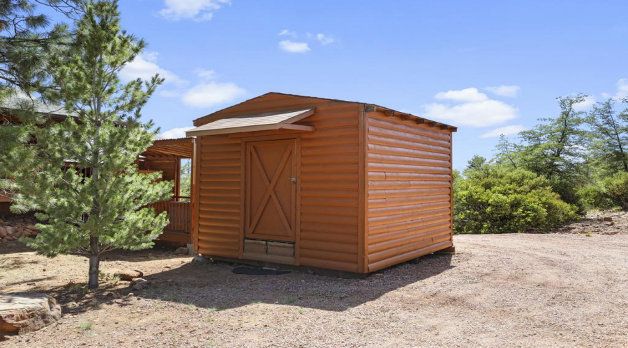Shed