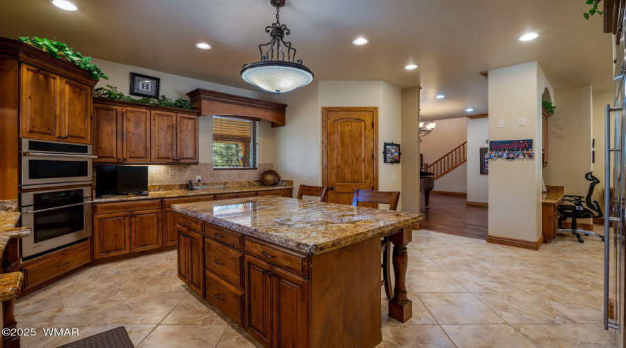 2320ChanelleLn-HeberOvergaard-AZ-15