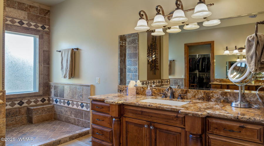 2320ChanelleLn-HeberOvergaard-AZ-21