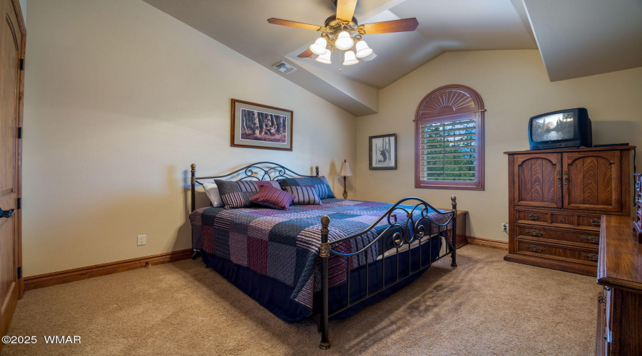 2320ChanelleLn-HeberOvergaard-AZ-30