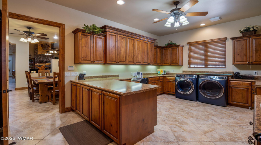 2320ChanelleLn-HeberOvergaard-AZ-33