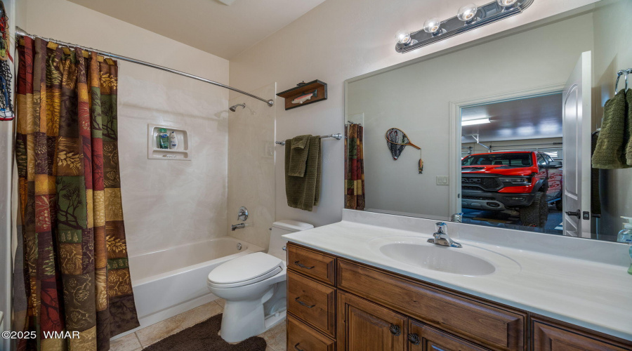 2320ChanelleLn-HeberOvergaard-AZ-45