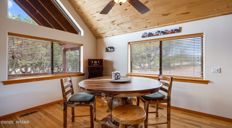 1537GeorgannCircle-HeberOvergaard-AZ-12