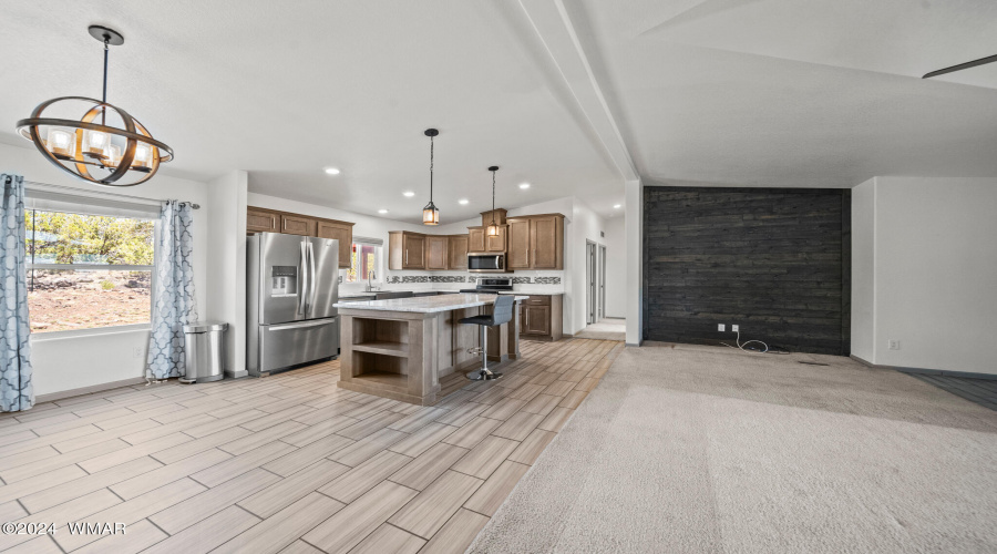 22 CR 3027 Vernon AZ-49