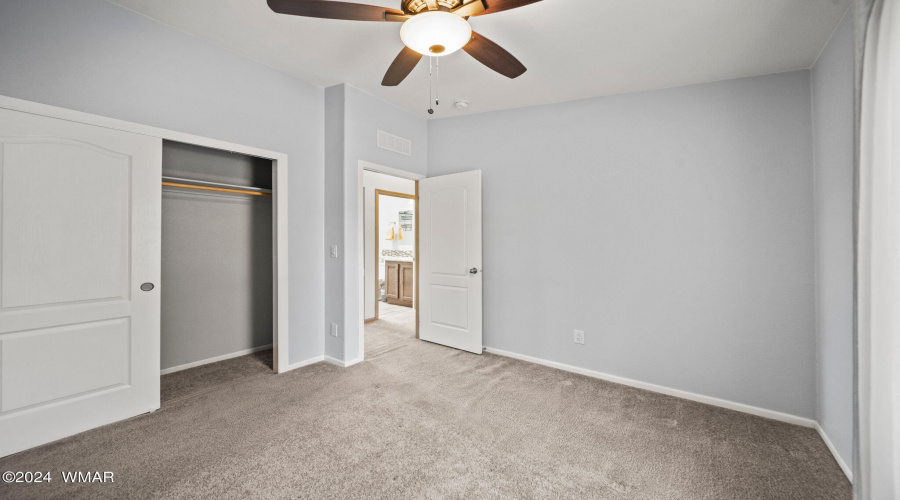 22 CR 3027 Vernon AZ-179