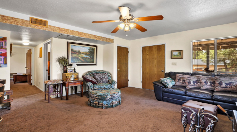 Living Room (2)