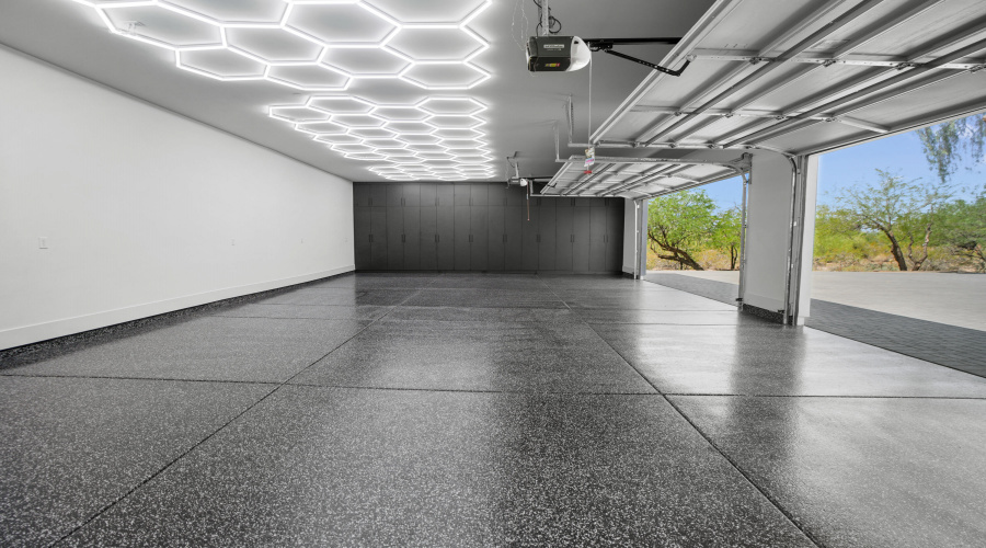 4 Car Garage
