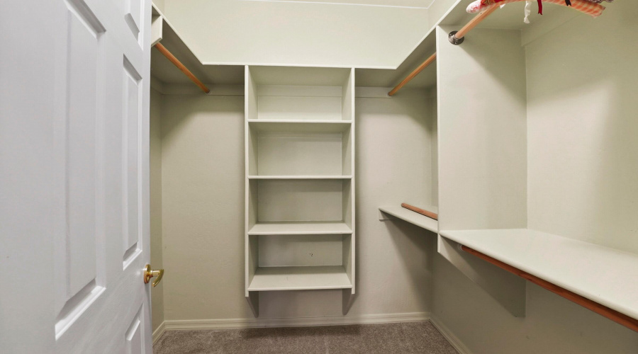 SECOND BEDROOM CLOSET